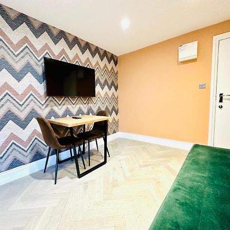 Flash Sale Brighton Train Station 1 Bedroom Flat Bn137Che03 Esterno foto